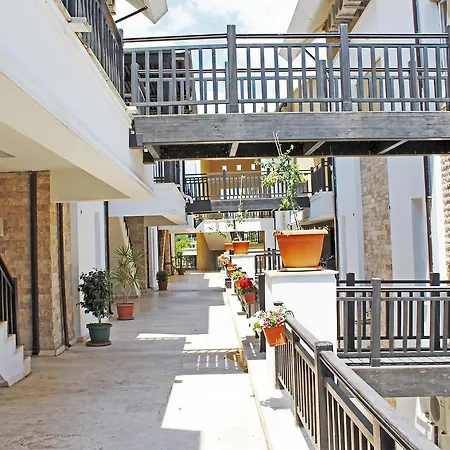 Sultan Homes 2 קמר